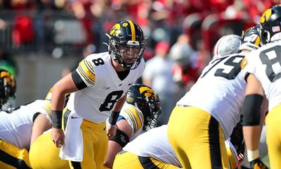 Northwestern vs Iowa Prediction, Game Preview