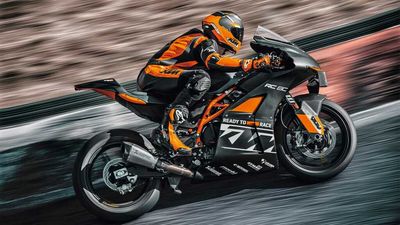KTM Refines Track-Only 2023 RC 8C With More Power And Tech
