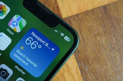 Apple fixed the iPhone's broken battery percentage in iOS 16.1