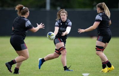 Wales call up NZ naval officer for Black Ferns clash
