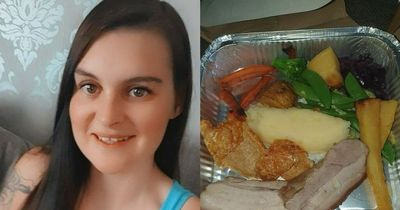 Mum 'barred' from pub after posting image of disappointing Sunday dinner delivery