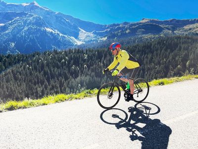 Alpine views, picturesque towns, and a mountain to cycle up