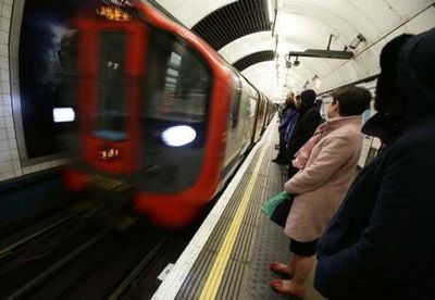 Polluted air on Tube platforms could harm commuters’ health, study warns