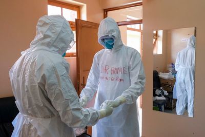 Ebola infects 6 schoolkids in Uganda as contagion fear grows