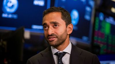 Palihapitiya: "I massively benefitted" from Fed policy