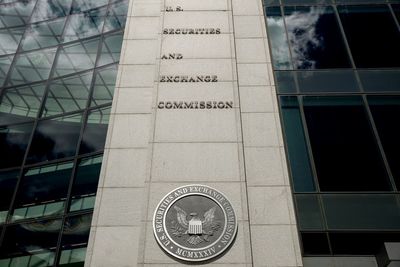 Executives could forfeit some compensation under new rule