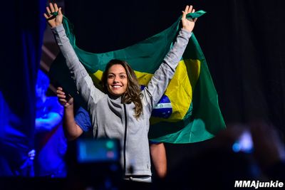 Bellator signs UFC alum Poliana Botelho to multifight deal