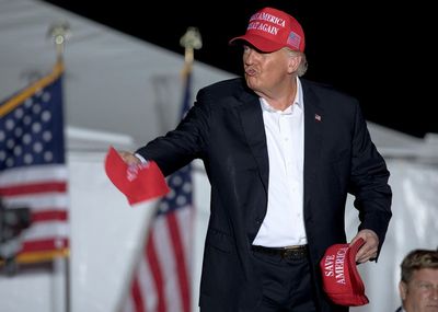 Trump to rally in Iowa ahead of Nov. 8 as he teases 2024
