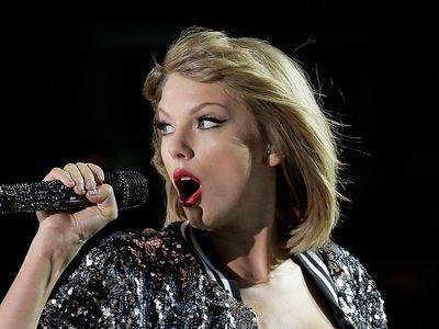 Taylor Swift makes surprise appearance at Bon Iver’s London show to perform Folklore song