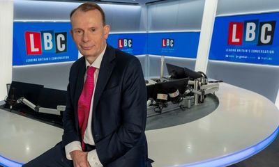 LBC draws level with 5 Live as BBC loses ground to commercial rivals