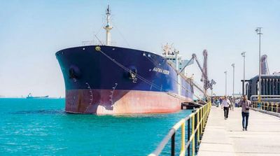 First batch of New Saudi Oil Grant to Yemen Arrives in Aden