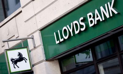 Lloyds bank predicts 8% fall in house prices as its profits tumble
