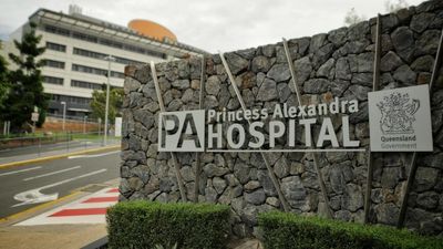 Princess Alexandra Hospital forced to scale back surgery because of concerns raised by specialist college