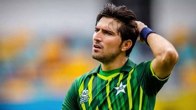 T20 World Cup: Wasim, Shadab shine as Pakistan restrict Zimbabwe to 130/8