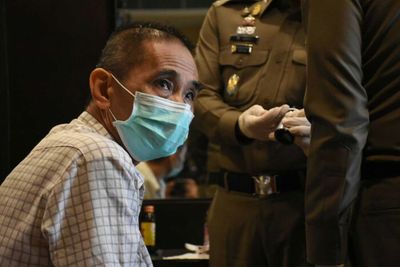Two Singaporeans held for drug dealing
