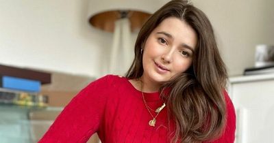 Stroke survivor who lost use of arm goes viral by sharing one-handed life hacks