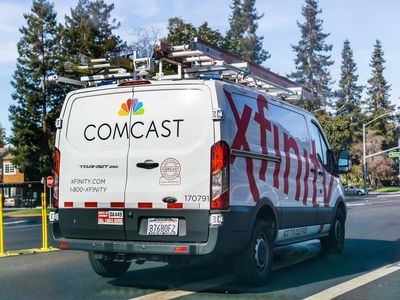 PreMarket Prep Dissects Comcast's Q3 Earnings Rally: 'It Is Hard To Be Bullish Long-Term'