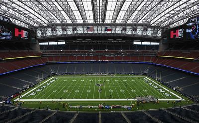 Local legend Larry Catuzzi to be honored at Texans vs. Titans game in Week 8