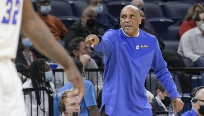 DePaul coach Tony Stubblefield focuses on local talent for ‘Chicago’s Team’