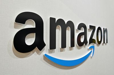Amazon warns of meager holiday season sales growth
