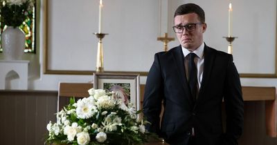 Emmerdale's Vinny Dingle actor 'really emotional' over 'heartfelt' funeral scenes