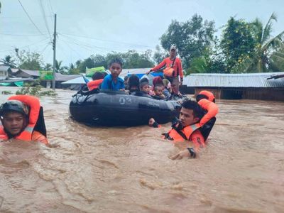 Philippines floods, landslides leave 42 dead, dozens missing