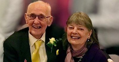 'Much loved' couple with seven children and 15 grandchildren die in car crash
