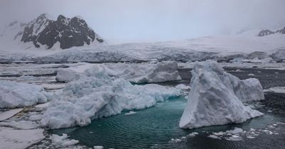 Huge 300-mile river longer than the Thames is discovered beneath Antarctic ice