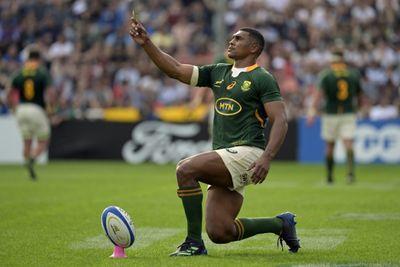 Springboks head to Europe without specialist Test fly-half