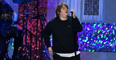 Lewis Capaldi Glasgow show sells out in 'second' as fans complain of 30,000-strong queue