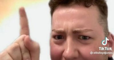 Man discovers object that's been stuck in his ear for YEARS with a tiny camera