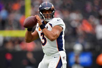 Broncos QB Russell Wilson will start vs. Jaguars in London