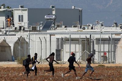 Fighting erupts at Cyprus migrant camp; 2 hurt, tents ablaze