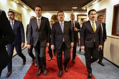 Iraq's new government unlikely to solve crises