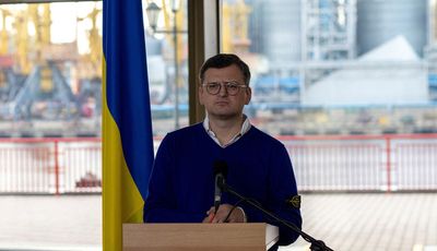 Ukraine foreign minister tells Iran counterpart: Stop sending arms to Russia