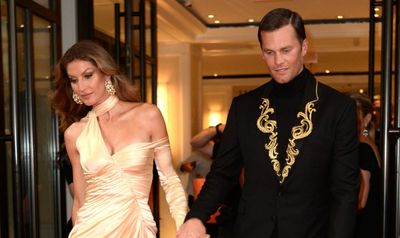 Tom Brady announces divorce from Gisele Bundchen