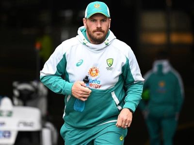 Aussies back Finch to turn T20 form around