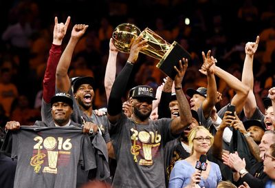 LeBron James declares fandom allegiance to Browns, ditches Cowboys