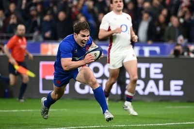 Dupont focusing on France's winning form as World Cup looms