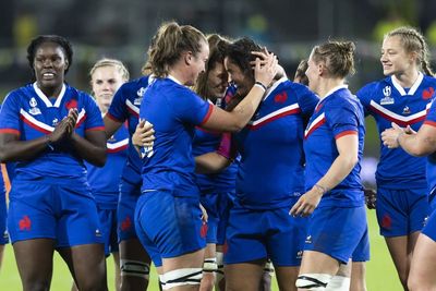 France dominate Italy to book World Cup semi-final spot