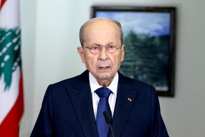 Outgoing president says Lebanon may be heading to 'constitutional chaos'