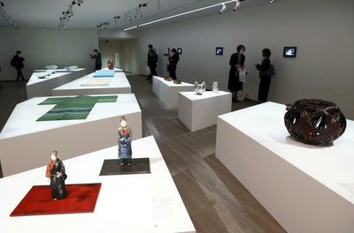 Shizuoka Pref. exhibit showcases works by living national treasures