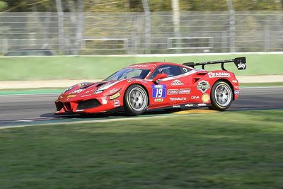 Ferrari | Donno powers to pole in Trofeo Pirelli qualifying