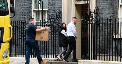 Rishi Sunak’s wife oversees removal men moving family back into Downing Street