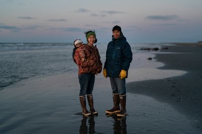 AP PHOTOS: Alaska village still home despite climate threat