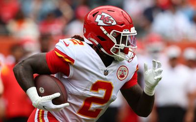 The Steelers should make an offer for Chiefs RB Ronald Jones