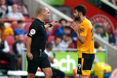 Diego Costa sent off for headbutt as Wolves and Brentford battle to a draw