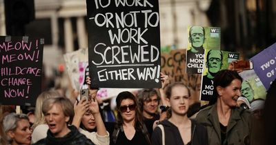 Thousands of Leeds mums take to the streets in 'March of the Mummies protest'