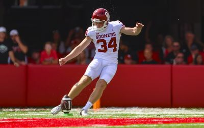 Oklahoma fake field goal TD against Iowa State as punter passes to kicker