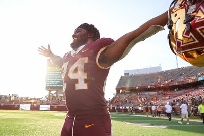 Minnesota’s Mohamed Ibrahim housed some Gushers after breaking Gophers’ all-time TD record